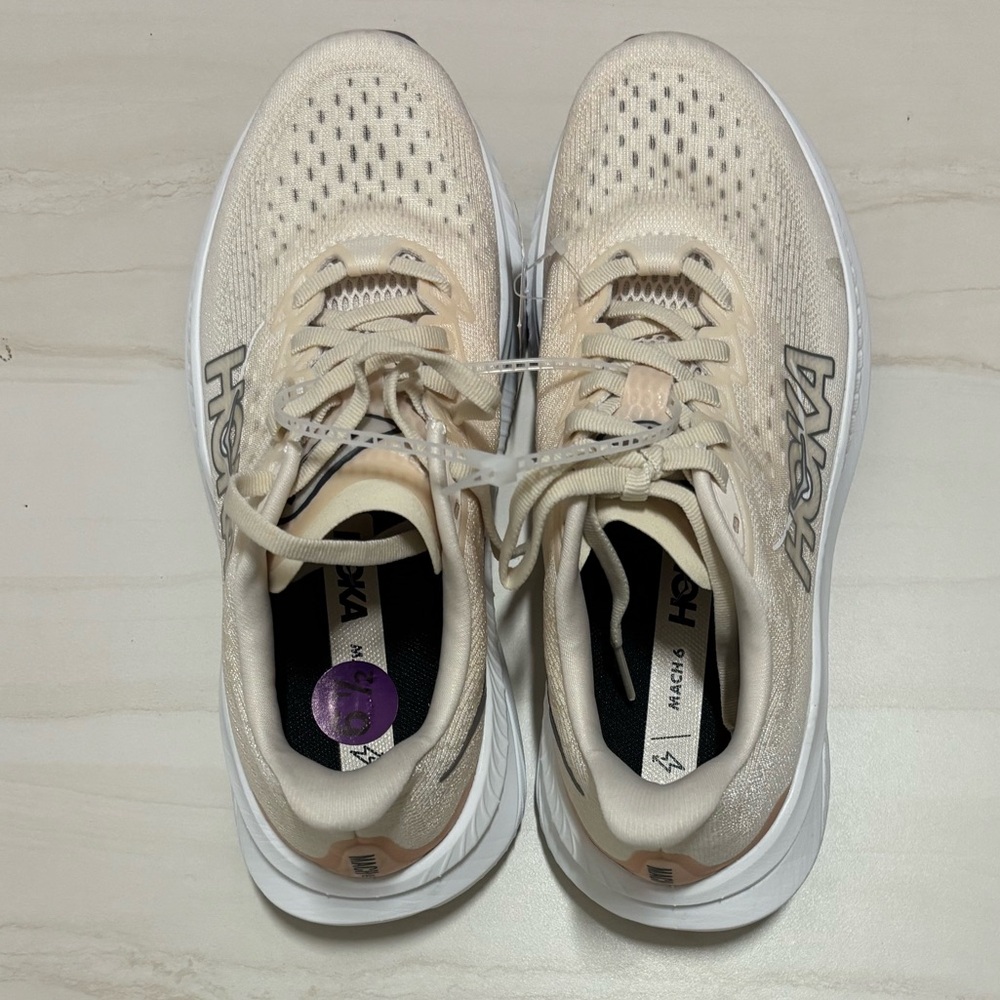 HOKA Mach 6 Women's Cream Running Shoes | size 6.5B